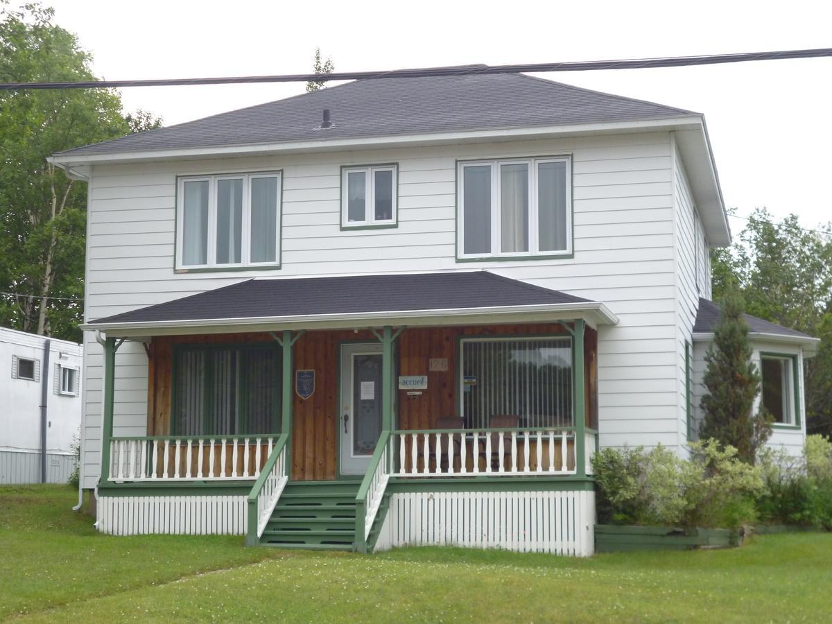 Hebergement Maison Fortier Tadoussac Extérieur photo